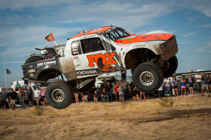 FOX Takes First Live Valve Premier Class Desert Racing Victory